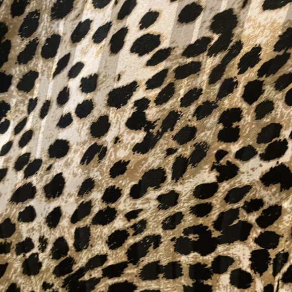 NWT River Island leopard maxi dress with ruffles and cut out sides - Picture 10 of 12